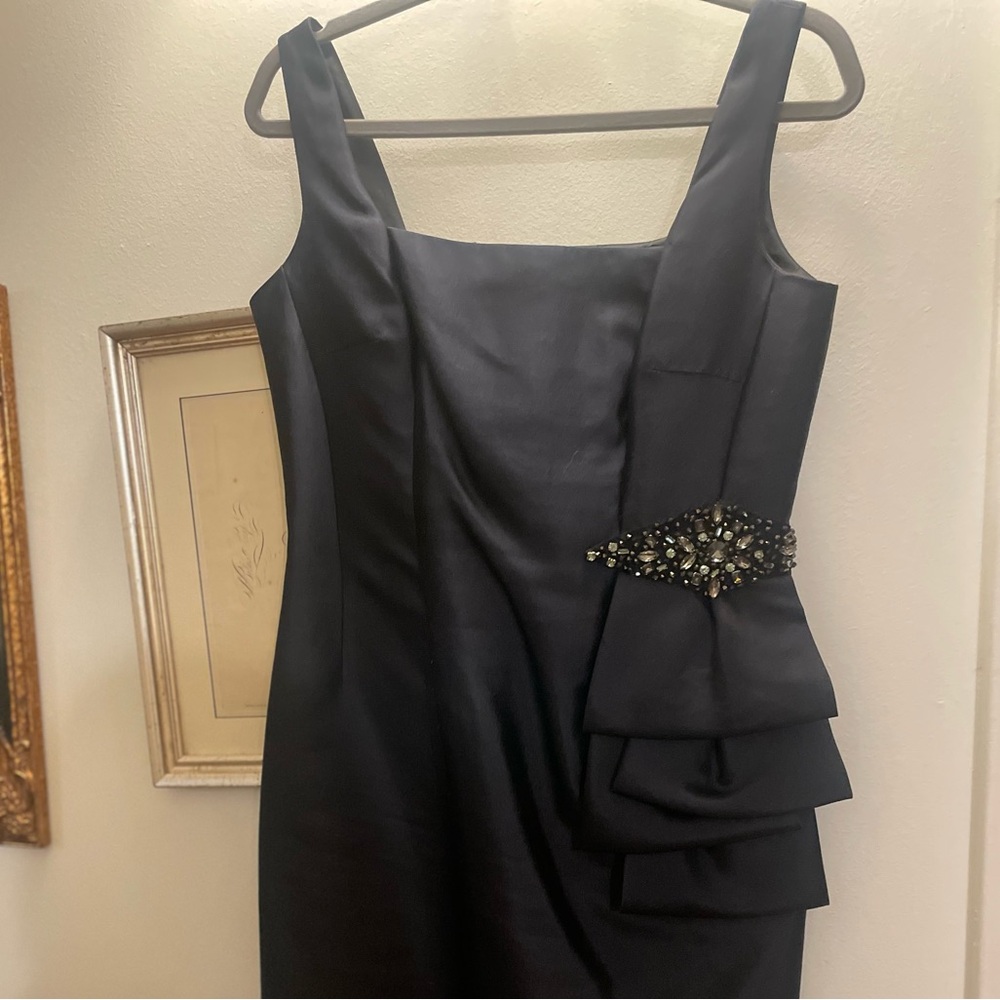 Teri Jon Rickie Freeman midnight navy silk dress sz 4/6 wedding guest